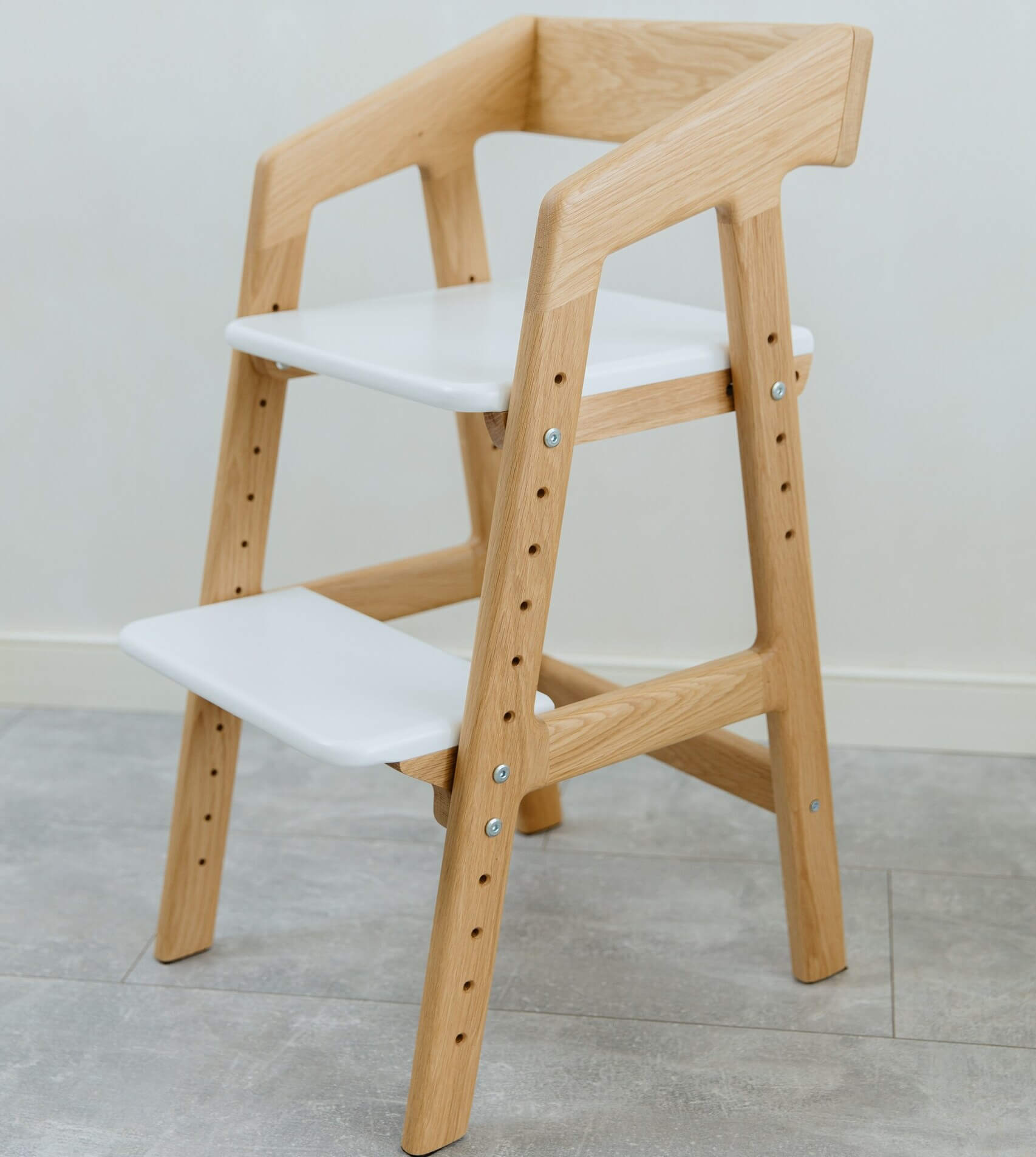 Chaise adaptative Montessori 